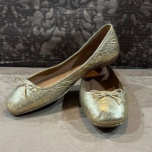 Tory burch gold leather flats